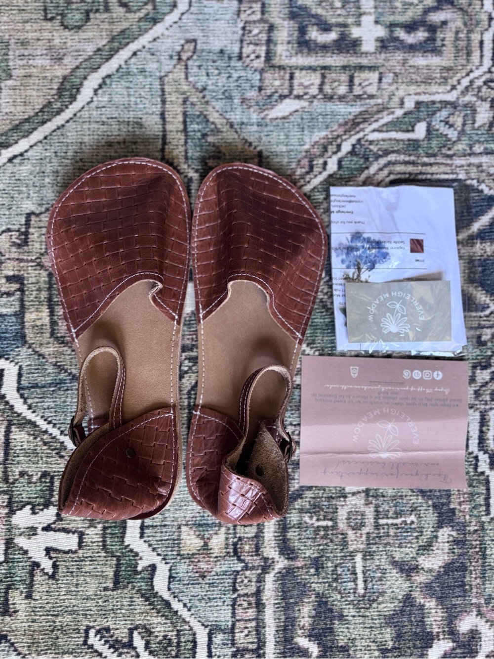 Everleigh Meadow BRAND NEW Explorer Mama Sandals Saddle Basket Weave Size 11